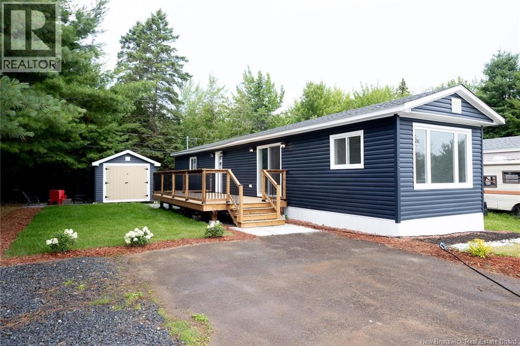 33 Northrup Crescent, Lincoln