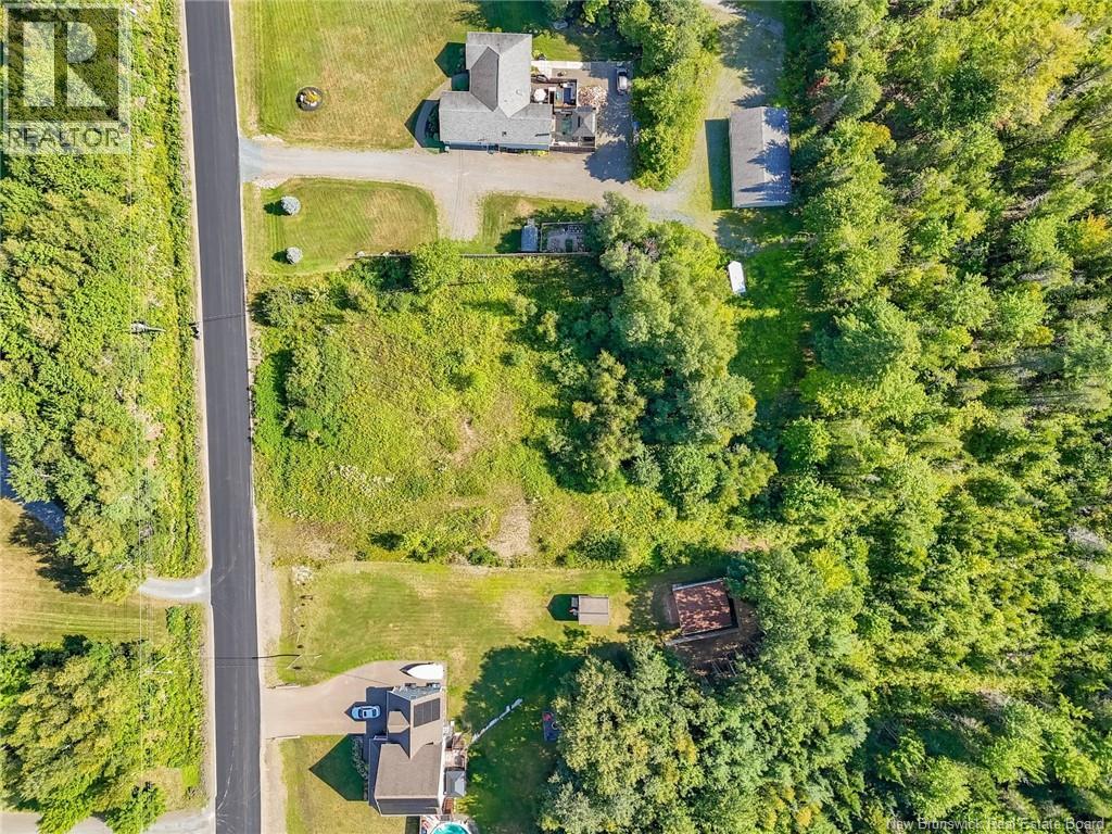 201 Susan Drive, Lincoln