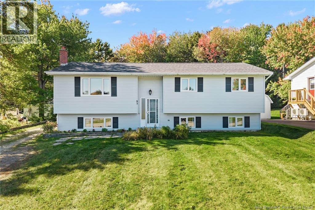 95 Sprucewood Drive, New Maryland