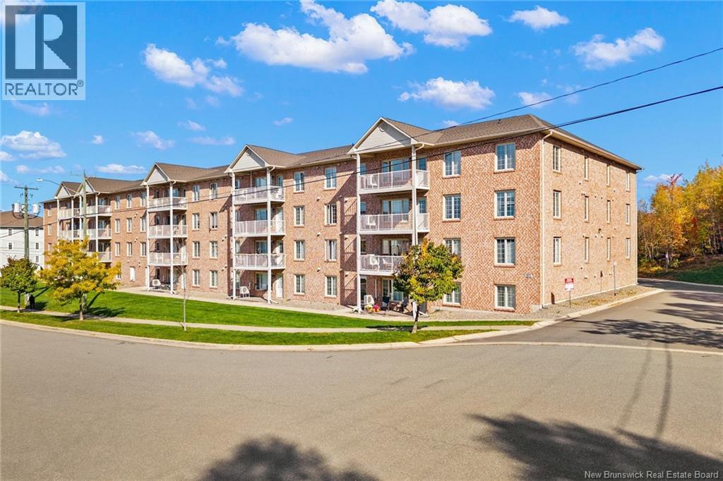 165 Valcour Drive Unit# 212, Fredericton