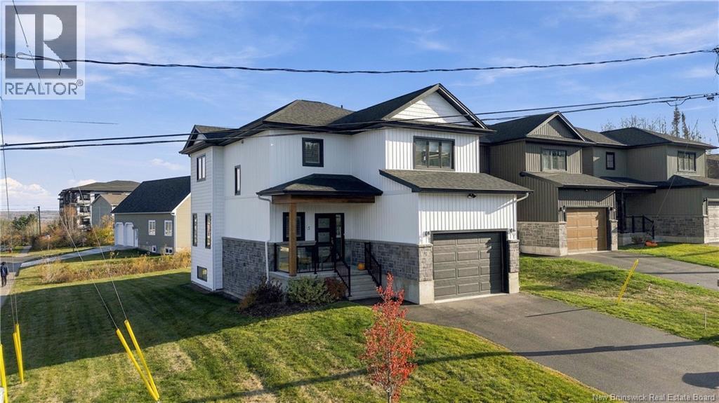 5 Viewpoint Crescent, Fredericton